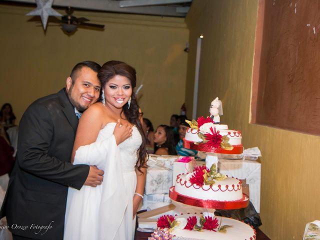 La boda de Edgar  y Zuleyma  en Tonalá, Jalisco 18
