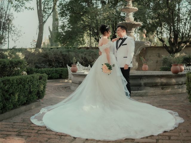 La boda de Roberto y Karen en Tepotzotlán, Estado México 2
