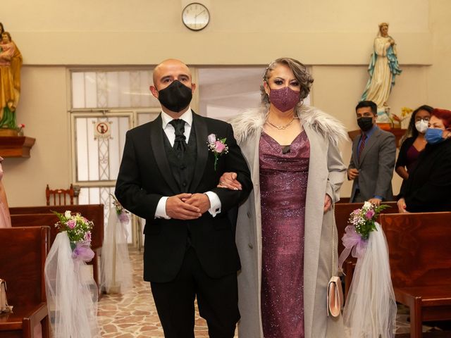 La boda de Alex y Fer en Tepotzotlán, Estado México 15
