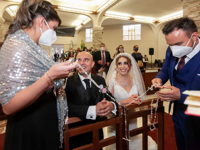 La boda de Alex y Fer en Tepotzotlán, Estado México 30