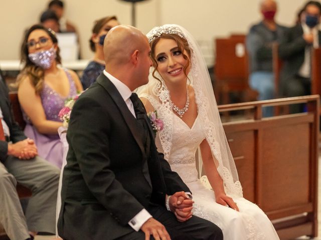 La boda de Alex y Fer en Tepotzotlán, Estado México 32