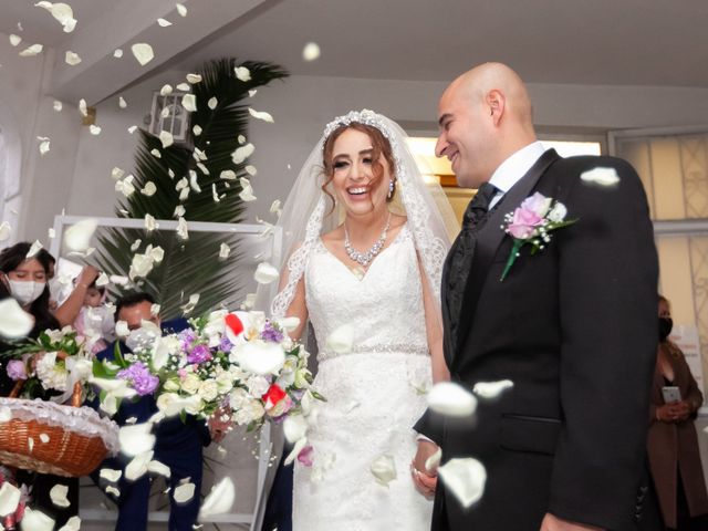 La boda de Alex y Fer en Tepotzotlán, Estado México 40