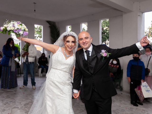 La boda de Alex y Fer en Tepotzotlán, Estado México 43