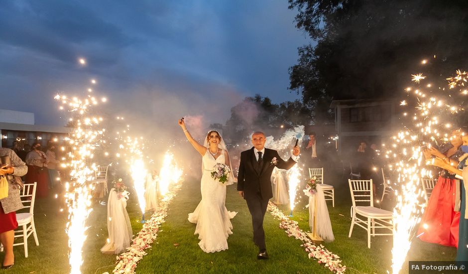La boda de Alex y Fer en Tepotzotlán, Estado México