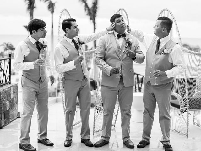 La boda de Dave y Gin en Cancún, Quintana Roo 22