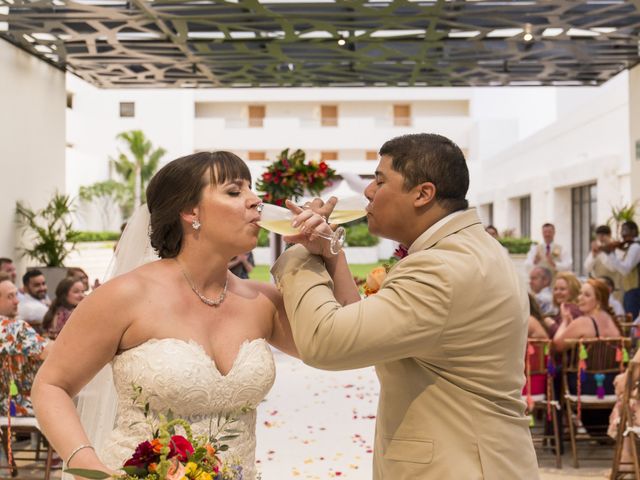 La boda de Dave y Gin en Cancún, Quintana Roo 42