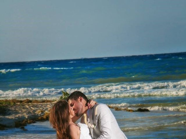 La boda de Adrián y Jessica en Playa del Carmen, Quintana Roo 13