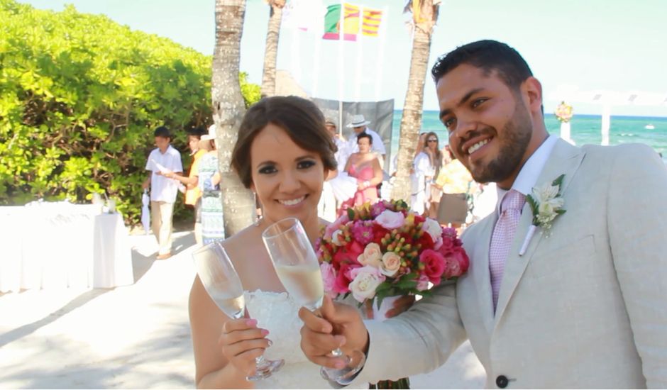 La boda de Adrián y Jessica en Playa del Carmen, Quintana Roo