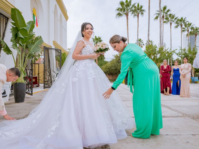 La boda de Jaime y Elisa en Mazatlán, Sinaloa 12