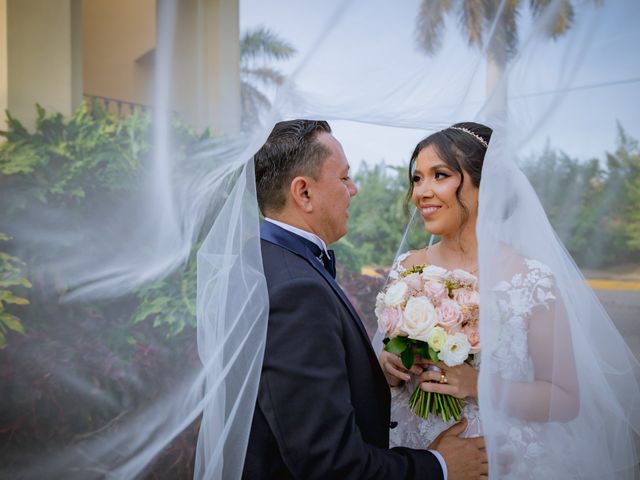 La boda de Jaime y Elisa en Mazatlán, Sinaloa 32