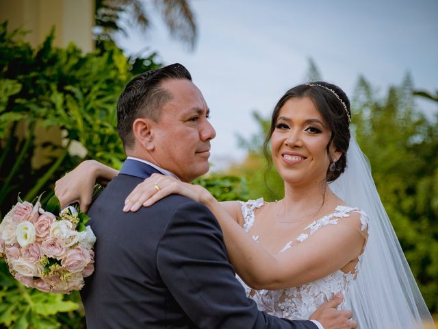 La boda de Jaime y Elisa en Mazatlán, Sinaloa 33