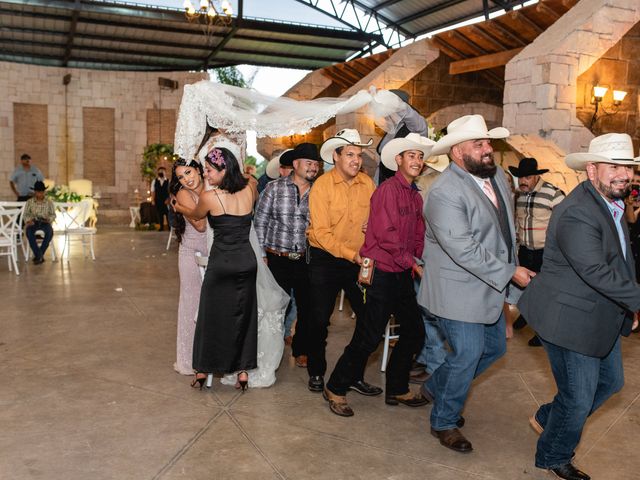 La boda de David y Maria en Durango, Durango 24