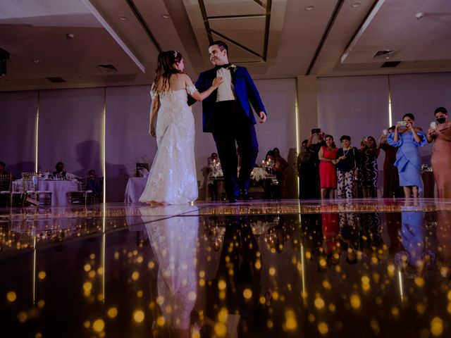 La boda de Erick y Maribel en Puerto Vallarta, Jalisco 9