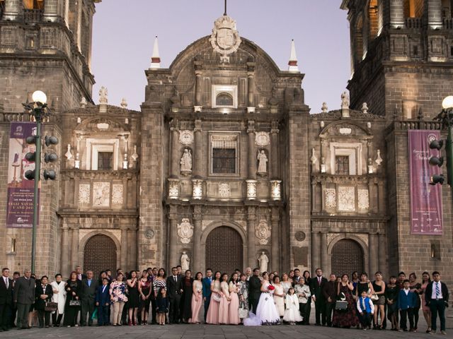 La boda de Luis Ángel  y Itzel Monserrat en Puebla, Puebla 1