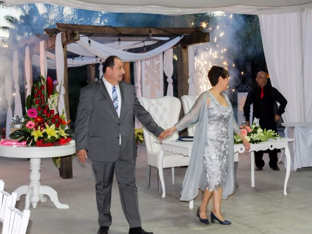 La boda de Enrique y Ana E.  en Tlajomulco de Zúñiga, Jalisco 16