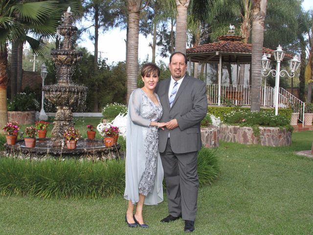 La boda de Enrique y Ana E.  en Tlajomulco de Zúñiga, Jalisco 17