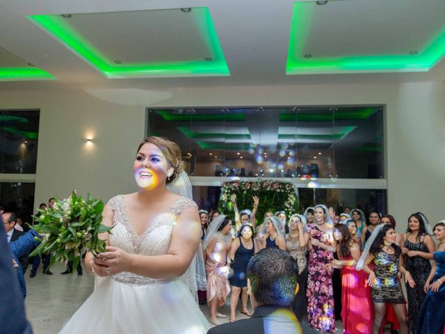 La boda de Moy y Vianney en Tlajomulco de Zúñiga, Jalisco 70