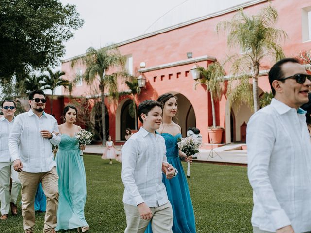 La boda de Adolfo y Val en Jojutla, Morelos 32