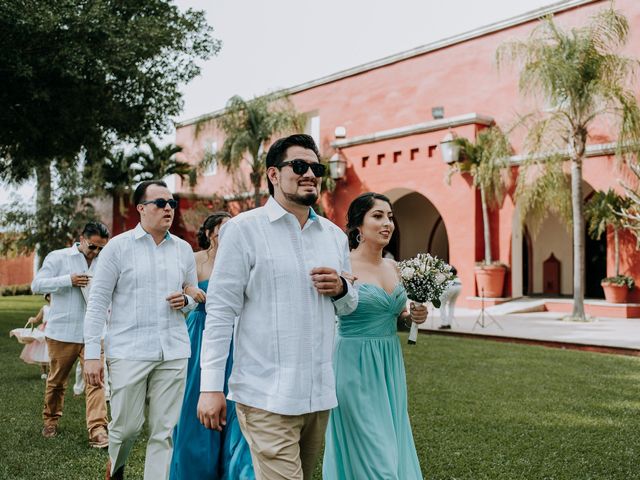 La boda de Adolfo y Val en Jojutla, Morelos 33