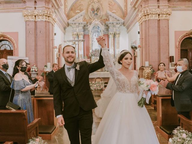 La boda de Arturo y Mariana en Guadalajara, Jalisco 6