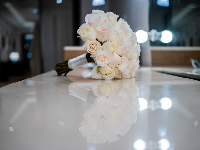 La boda de Odín y Elizabeth en Cancún, Quintana Roo 18