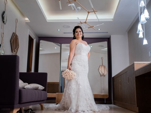 La boda de Odín y Elizabeth en Cancún, Quintana Roo 28