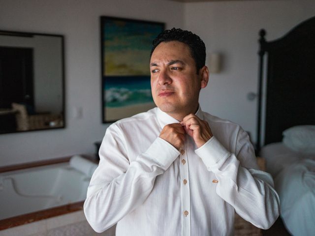 La boda de Odín y Elizabeth en Cancún, Quintana Roo 29