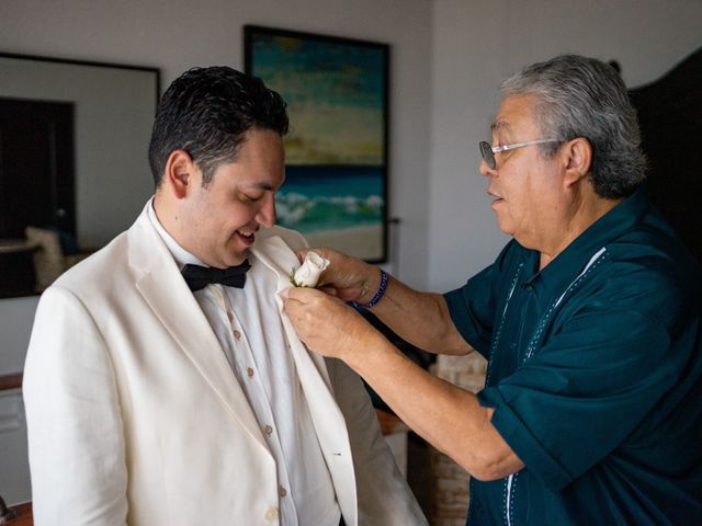 La boda de Odín y Elizabeth en Cancún, Quintana Roo 31