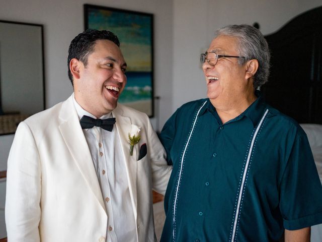 La boda de Odín y Elizabeth en Cancún, Quintana Roo 32