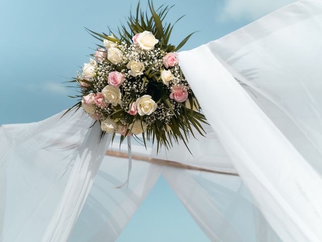 La boda de Odín y Elizabeth en Cancún, Quintana Roo 45