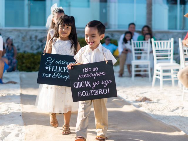 La boda de Odín y Elizabeth en Cancún, Quintana Roo 50