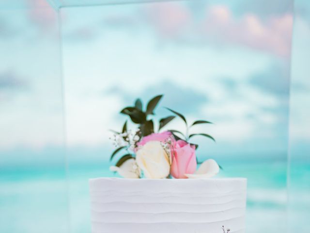 La boda de Odín y Elizabeth en Cancún, Quintana Roo 85