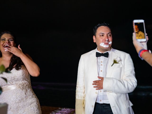 La boda de Odín y Elizabeth en Cancún, Quintana Roo 88