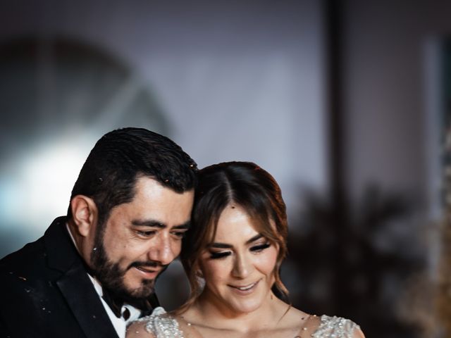 La boda de Eric y Viridiana en Morelia, Michoacán 17