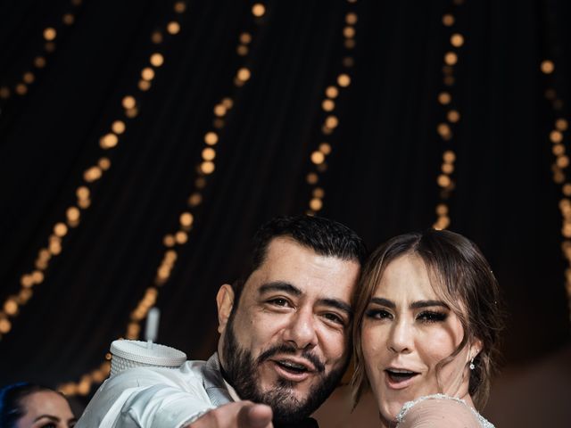 La boda de Eric y Viridiana en Morelia, Michoacán 24