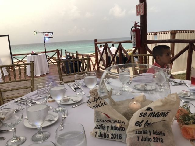 La boda de Adolfo  y Azalia  en Cancún, Quintana Roo 8