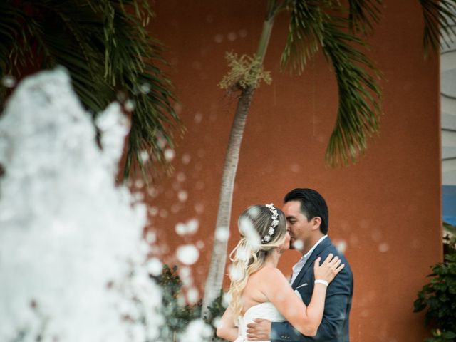 La boda de German y Diana en Ixtapa Zihuatanejo, Guerrero 12