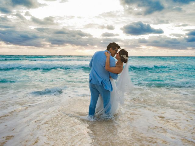 La boda de Eduardo y Jessica en Puerto Morelos, Quintana Roo 3