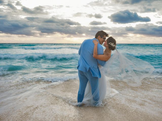 La boda de Eduardo y Jessica en Puerto Morelos, Quintana Roo 4