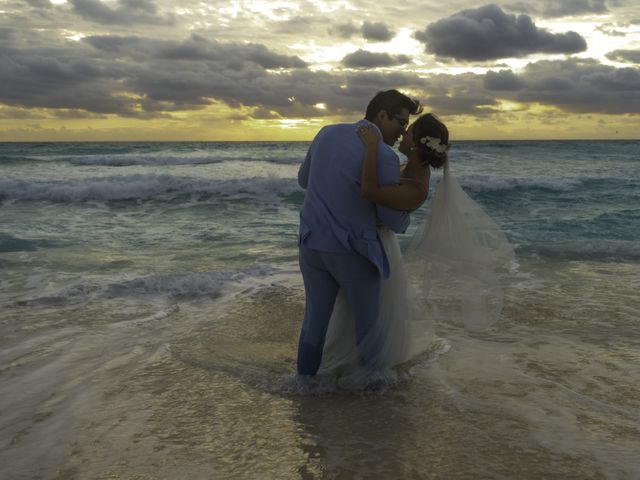 La boda de Eduardo y Jessica en Puerto Morelos, Quintana Roo 12