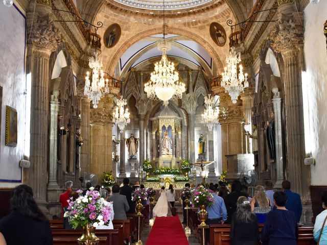 La boda de Miguel Ángel y Marisol en Tlaquepaque, Jalisco 4
