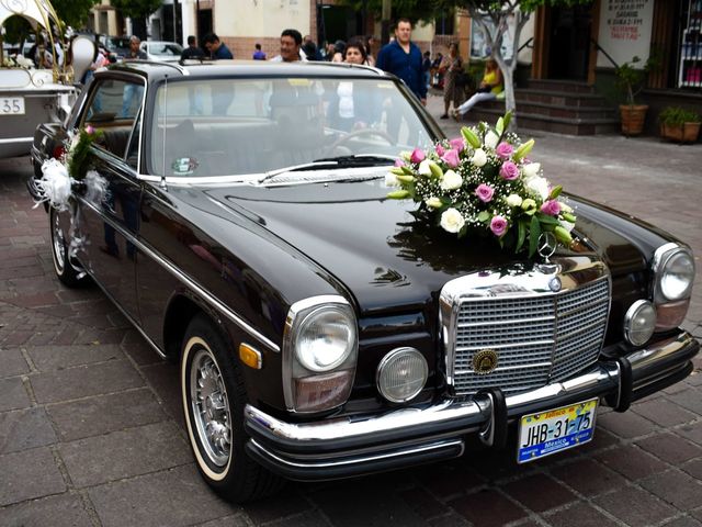 La boda de Miguel Ángel y Marisol en Tlaquepaque, Jalisco 17