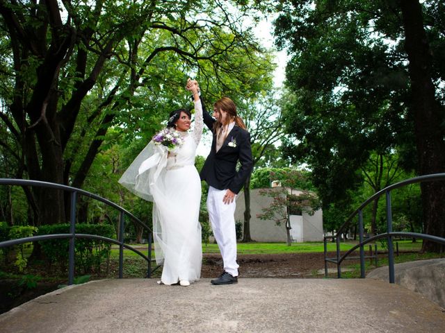 La boda de Miguel Ángel y Marisol en Tlaquepaque, Jalisco 18