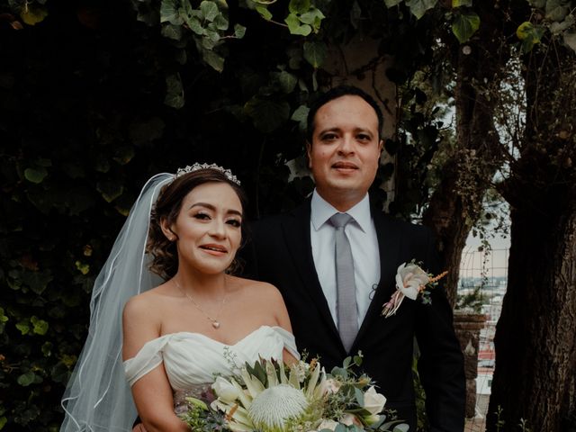 La boda de Christian y Cynthia en Toluca, Estado México 19