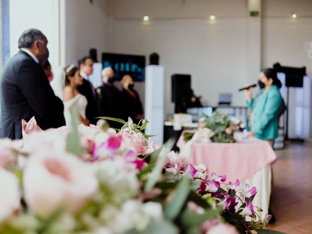 La boda de Christian y Cynthia en Toluca, Estado México 50