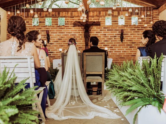 La boda de Poncho y Alexia en Chapala, Jalisco 8