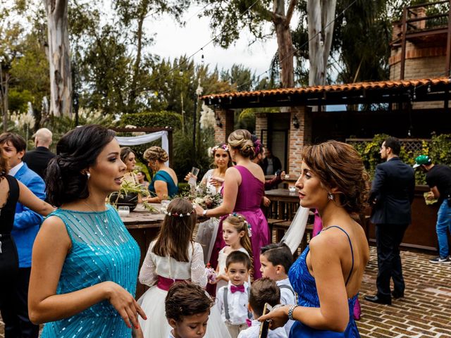 La boda de Poncho y Alexia en Chapala, Jalisco 25