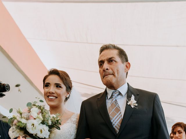 La boda de Christian y Denisse en Jiutepec, Morelos 34