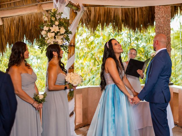 La boda de Jamiel y Jennifer en Puerto Vallarta, Jalisco 57