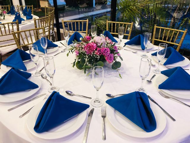 La boda de Ari y Violeta en Cancún, Quintana Roo 3